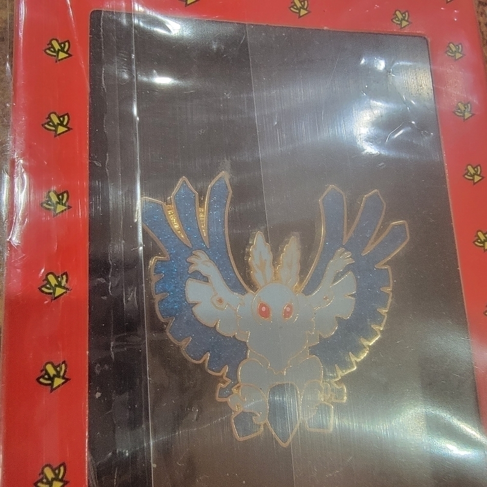 Metazoo Mothman Pin + Promo Card Set PIN CLUB NEW/SEALED!! - Picture 2 of 5